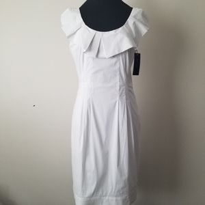 LIQUIDATION SALE *BCBG Maxazria dress white stretchable sz 10